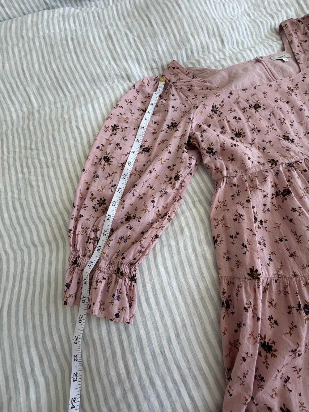 Madewell Pink Floral Puff Sleeve Dress - Picture 4 of 9